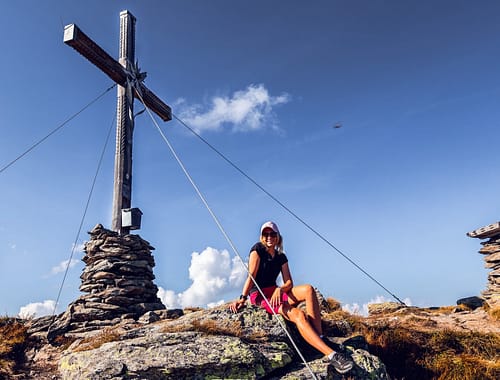 Wanderung, ausflug, Aussicht, Ausflüge, Einfache Wanderung, Tirol, Gipfel, Zillertal, leichte Wanderung Zillertal, leichte Wanderung im Zillertal, Ausflug Tirol, aussichtsreiche Wanderung in Tirol, wandern Zillertal, Wanderung Zillertal, wandern im Zillertal, Gipfel für Anfänger, Gipfel für Anfänger Zillertal, Zillertal für Anfänger, leichte Gipfel im Zillertal, schnelle Gipfel im Zillertal, Zillertal entdecken, Zillertal Berge, Zillertal Berge Wanderungen, Zillertal wandern, Zillertaler Höhenstraße, Gipfel ab Zillertaler Höhenstraße, kurze Wanderungen Zillertaler Höhenstraße, beliebte Gipfel Zillertal, beliebte Gipfel Tirol, Wimbachkopf, Wanderung Wimbachkopf, Wanderung zum Wimbachkopf,